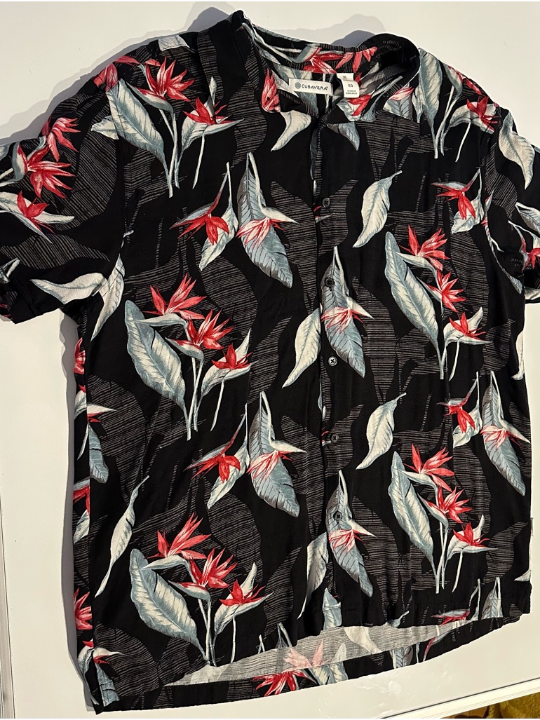 Cubavera Hawaiian Floral Print Shirt Mens Xl Lightweight Button Up Short Sleeve